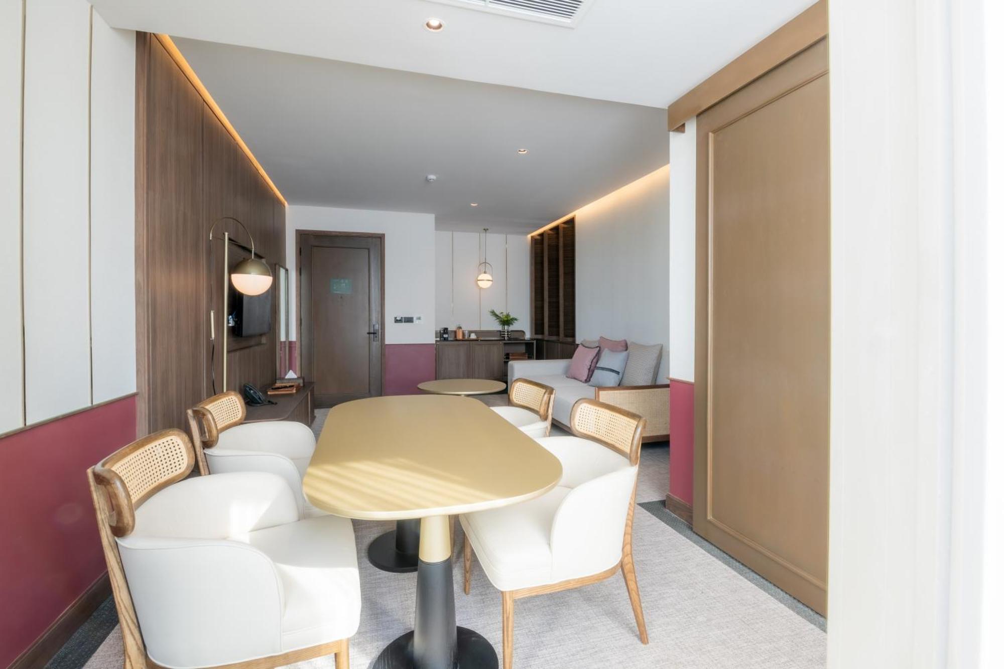 Hotel Moco 乌隆他尼 外观 照片