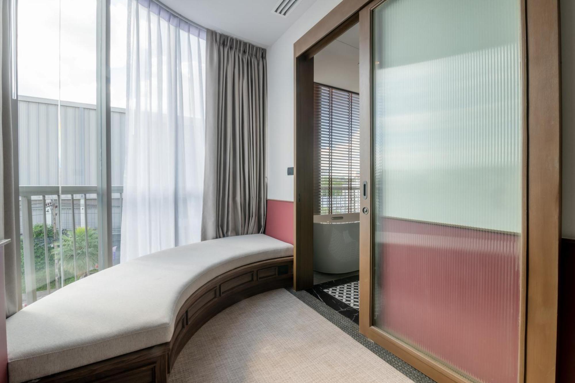 Hotel Moco 乌隆他尼 外观 照片